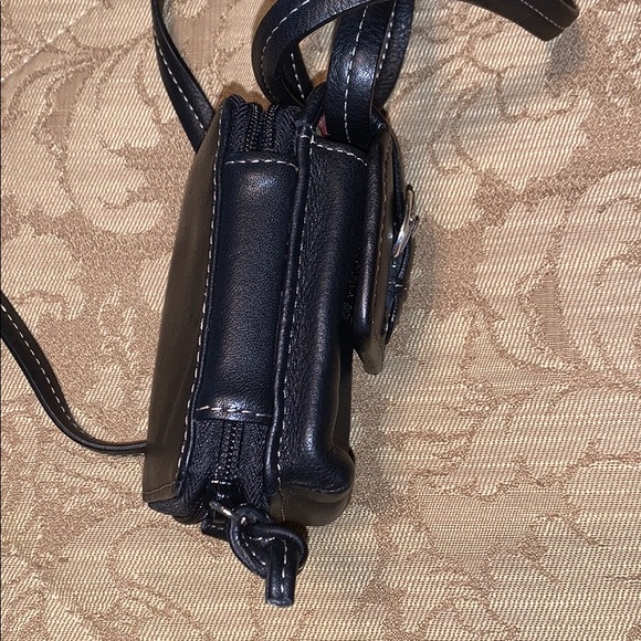 Brighton small over the shoulder leather clutch - Picture 5 of 6